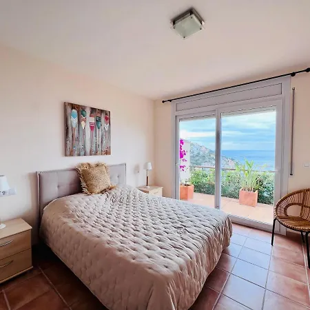 Joan Vinyoli 3 Holiday home