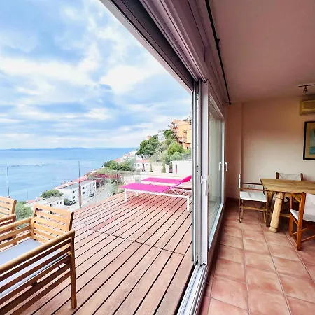 Joan Vinyoli 3 Holiday home