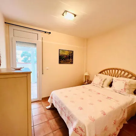 Holiday home Joan Vinyoli 3 *